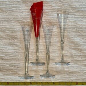 🍾 lot 4 PERRIER JOUET trumpet Champagne Flutes glasses NWT France white floral